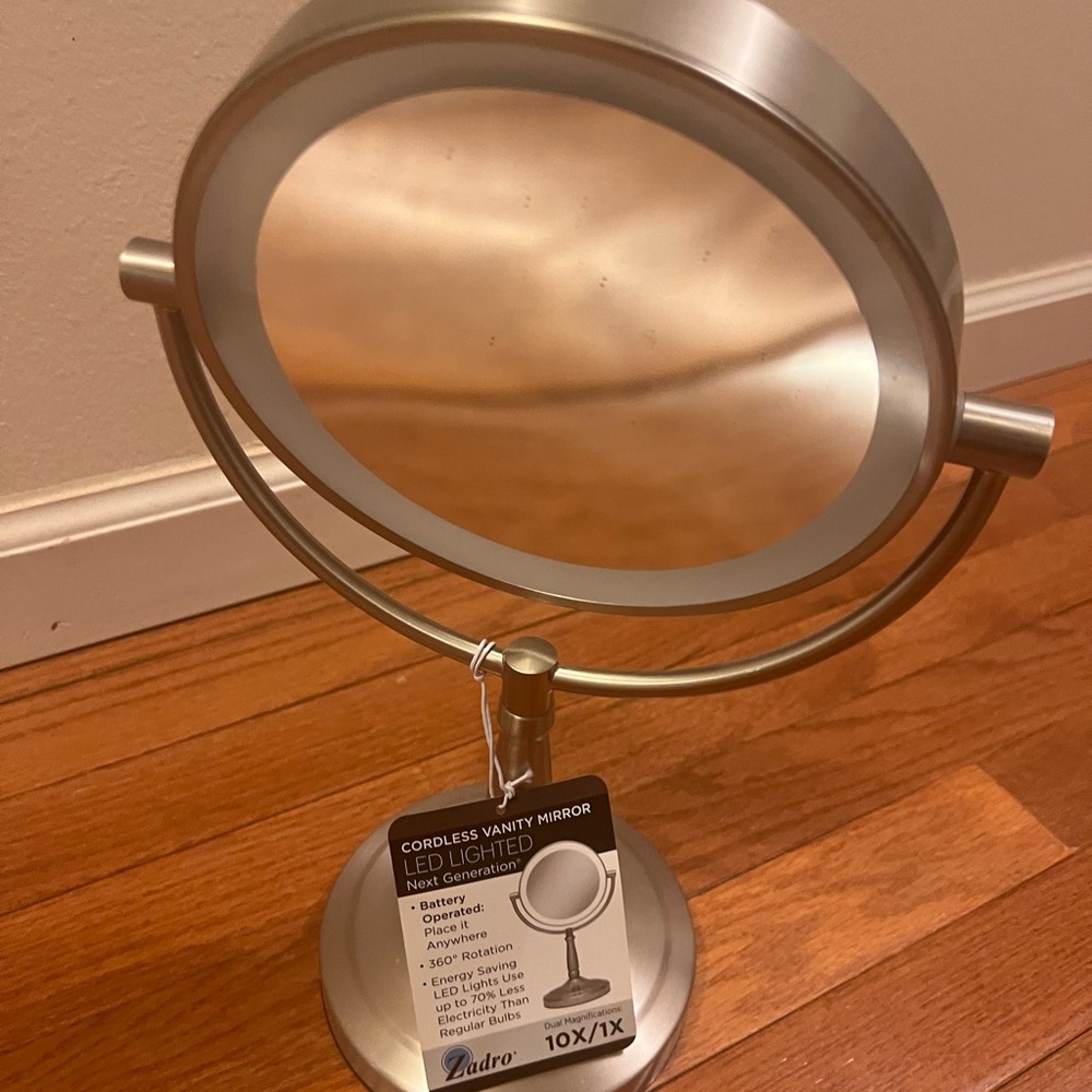 New lighted mirror
